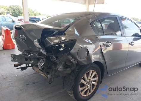 2013 Mazda Mazda3 I Touring z USA, uszkodzony, nr VIN JM1BL1V76D1766410